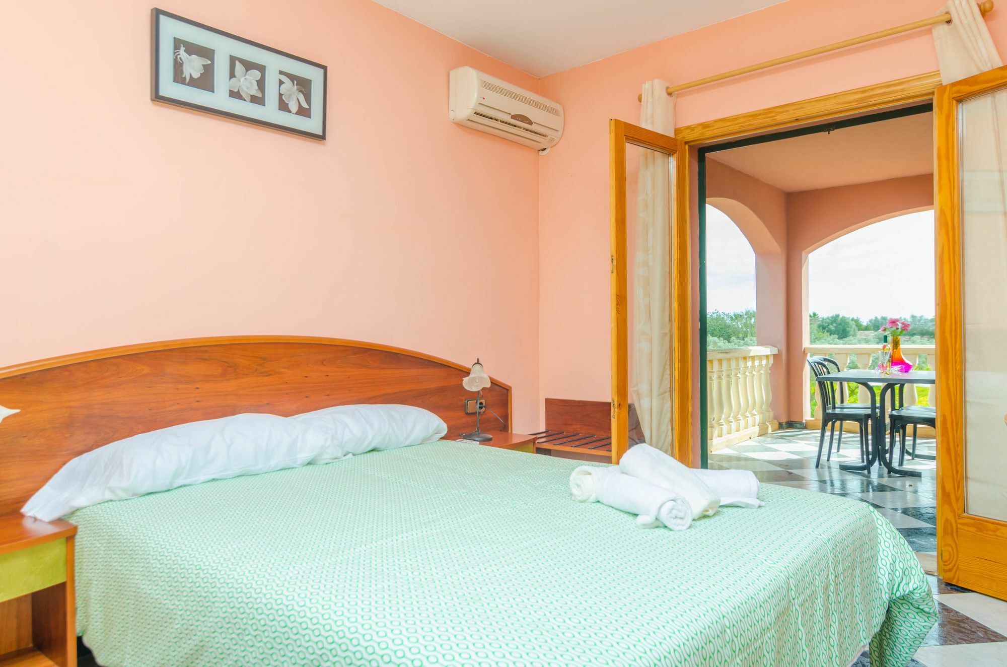 Casa Campillos ยูคมายอร์ ภายนอก รูปภาพ